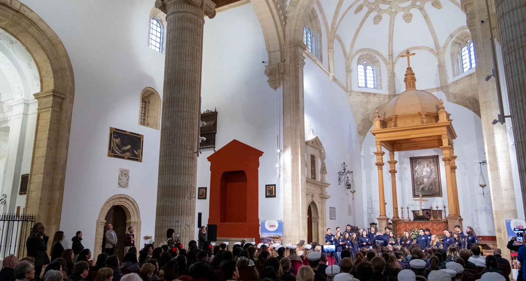 首届安特克拉国际合唱节在西班牙开幕